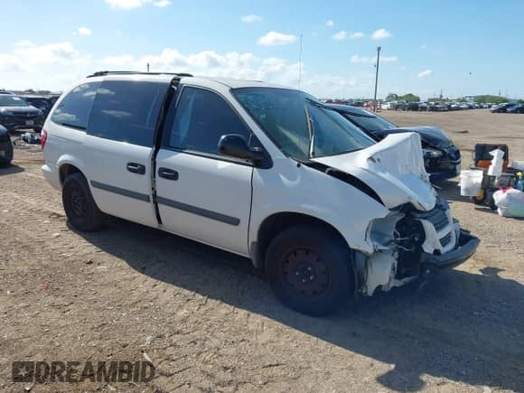 2007 Dodge Grand Caravan SE with VIN 1D4GP24E37B172486, listed as a IAAI auction lot 43104974 with Not provided miles and . Bid and sale history available at DreamBid. Image 1.