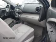 ✅ 2007 Toyota RAV4 • VIN: JTMZK33V876003262 • Лот: 43562134. Опубликован ранее на IAAI с пробегом 241 997 миль. Бесплатный доступ к архиву аукционных продаж из США и подробный отчёт об истории автомобиля на DreamBid. Изображение 5.