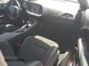 ✅ 2023 Dodge Challenger R/T Scat Pack • VIN: 2C3CDZFJ5PH662656 • Lot: 67501464. Wystawiony na Copart z przebiegiem 9 038 mil. Bezpłatny archiwum sprzedaży aukcyjnych z USA i szczegółowy raport historii pojazdu na DreamBid. Zdjęcie 8.