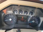 ✅ 2012 Ford F-350 Lariat • VIN: 1FT8W3BT8CEA20773 • Lot: 84649375. Wystawiony na Copart z przebiegiem 143 888 mil. Bezpłatny archiwum sprzedaży aukcyjnych z USA i szczegółowy raport historii pojazdu na DreamBid. Zdjęcie 9.