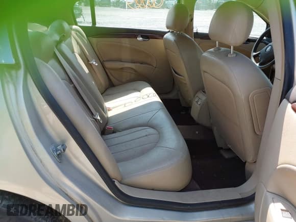 ✅ 2007 Buick Lucerne CX • VIN: 1G4HP57287U147264 • Lot: 39961219. Listed on IAAI with 137,814 mi. Free auction sales archive from the USA and detailed vehicle history report at DreamBid. Image 8.
