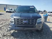 ✅ 2017 Ford Explorer XLT • VIN: 1FM5K8D86HGA04079 • Lot: 57795015. Wystawiony na Copart z przebiegiem 140 621 mil. Bezpłatny archiwum sprzedaży aukcyjnych z USA i szczegółowy raport historii pojazdu na DreamBid. Zdjęcie 5.
