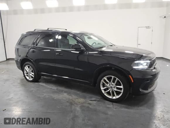 ✅ 2024 Dodge Durango GT Plus • VIN: 1C4RDJDG8RC152984 • Lot: 91277175. Wystawiony na Copart z przebiegiem 41 406 mil. Bezpłatny archiwum sprzedaży aukcyjnych z USA i szczegółowy raport historii pojazdu na DreamBid. Zdjęcie 4.