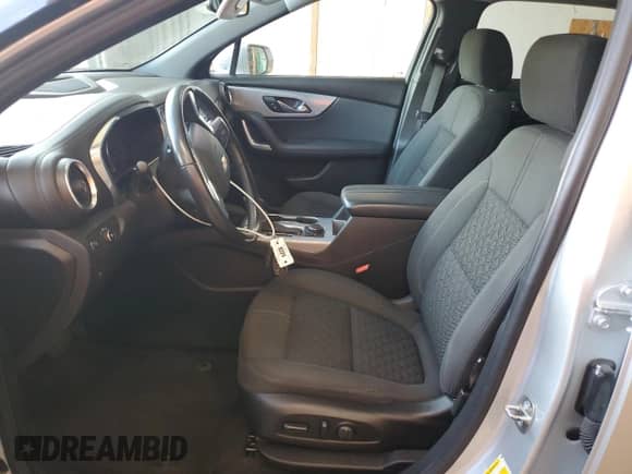 2020 Chevrolet Blazer LT с VIN 3GNKBCRS2LS657248, выставлен на аукционе Copart как лот 80432315 с пробегом 69 178 миль миль и Списание • Salvage title. История ставок и продаж доступна на DreamBid. Изображение 7.