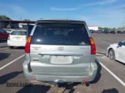 ✅ 2005 Lexus GX 470 • VIN: JTJBT20X150084438 • Lot: 43172339. Wystawiony na IAAI z przebiegiem 168 111 mil. Bezpłatny archiwum sprzedaży aukcyjnych z USA i szczegółowy raport historii pojazdu na DreamBid. Zdjęcie 16.