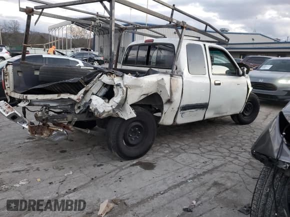 ✅ 1997 Toyota T100 DX • VIN: JT4TN12D9V0034613 • Lot: 84389644. Listed on Copart with 44,719 mi. Free auction sales archive from the USA and detailed vehicle history report at DreamBid. Image 3.