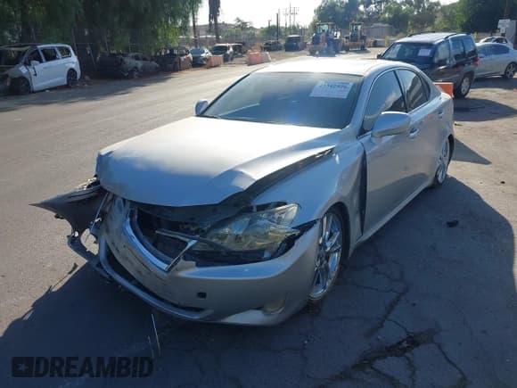 ✅ 2007 Lexus IS 250 • VIN: JTHBK262572049022 • Lot: 43342426. Listed on IAAI with 201,167 mi. Free auction sales archive from the USA and detailed vehicle history report at DreamBid. Image 2.