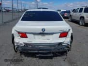 ✅ 2014 BMW 7 Series ALPINA B7 • VIN: WBAYE8C58ED136366 • Lot: 41721814. Wystawiony na IAAI z przebiegiem 142 295 mil. Bezpłatny archiwum sprzedaży aukcyjnych z USA i szczegółowy raport historii pojazdu na DreamBid. Zdjęcie 17.