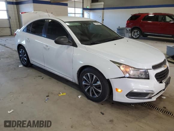 ✅ 2015 Chevrolet Cruze LS • VIN: 1G1PA5SG2F7290849 • Лот: 91595925. Опубликован ранее на Copart с пробегом 107 598 миль. Бесплатный доступ к архиву аукционных продаж из США и подробный отчёт об истории автомобиля на DreamBid. Изображение 4.