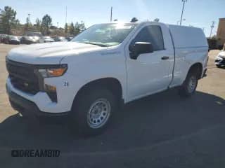 2023 Chevrolet Silverado 1500 Work Truck z VIN 3GCNAAEK7PG360407, wystawiony jako Copart lot #86636685 z przebiegiem 134 305 mil mil oraz Czysty tytuł • Clean title. Historia ofert i sprzedaży dostępna na DreamBid. Obrazek 1.