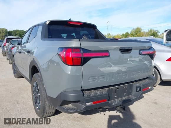 ✅ 2022 Hyundai Santa Cruz SEL • VIN: 5NTJBDAE5NH014200 • Лот: 43353241. Опубликован ранее на IAAI с пробегом 38 736 миль. Бесплатный доступ к архиву аукционных продаж из США и подробный отчёт об истории автомобиля на DreamBid. Изображение 3.