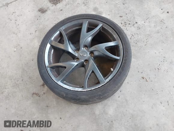 ✅ 2015 Infiniti Q50 Premium • VIN: JN1BV7AP3FM335210 • Lot: 43711853. Listed on IAAI with 102,947 mi. Free auction sales archive from the USA and detailed vehicle history report at DreamBid. Image 12.