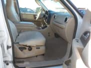 ✅ 2006 Ford Expedition Eddie Bauer • VIN: 1FMFU18566LA21992 • Lot: 43598394. Listed on IAAI with 215,647 mi. Free auction sales archive from the USA and detailed vehicle history report at DreamBid. Image 5.