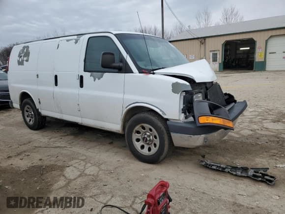 ✅ 2012 GMC Savana Cargo • VIN: 1GTS7AFX0C1119955 • Lot: 84835764. Wystawiony na Copart z przebiegiem Nie podano. Bezpłatny archiwum sprzedaży aukcyjnych z USA i szczegółowy raport historii pojazdu na DreamBid. Zdjęcie 4.