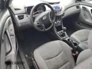 ✅ 2013 Hyundai Elantra SE • VIN: KMHDH6AE4DU018471 • Lot: 88840905. Wystawiony na Copart z przebiegiem 100 836 mil. Bezpłatny archiwum sprzedaży aukcyjnych z USA i szczegółowy raport historii pojazdu na DreamBid. Zdjęcie 8.