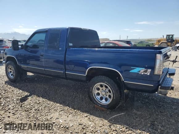 ✅ 1998 GMC Sierra 1500 • VIN: 1GTEK19R3WR515392 • Лот: 60257755. Опубликован ранее на Copart с пробегом 158 756 миль. Бесплатный доступ к архиву аукционных продаж из США и подробный отчёт об истории автомобиля на DreamBid. Изображение 2.