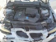 ✅ 2008 BMW 3 Series 335i • VIN: WBAWL73528PX56382 • Лот: 72057985. Опубликован ранее на Copart с пробегом 160 946 миль. Бесплатный доступ к архиву аукционных продаж из США и подробный отчёт об истории автомобиля на DreamBid. Изображение 11.