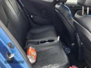 ✅ 2016 Hyundai Veloster Turbo Rally Edition • VIN: KMHTC6AE1GU259841 • Lot: 77557194. Wystawiony na Copart z przebiegiem 100 519 mil. Bezpłatny archiwum sprzedaży aukcyjnych z USA i szczegółowy raport historii pojazdu na DreamBid. Zdjęcie 6.