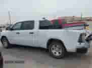 2022 Ram 1500 Tradesman z VIN 1C6SRFNT0NN416927, wystawiony jako IAAI lot #42019996 z przebiegiem 91 025 mil mil oraz . Historia ofert i sprzedaży dostępna na DreamBid. Obrazek 13.