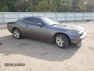✅ 2013 Dodge Challenger Rallye Redline • VIN: 2C3CDYAG9DH578969 • Lot: 81826394. Wystawiony na Copart z przebiegiem 139 272 mil. Bezpłatny archiwum sprzedaży aukcyjnych z USA i szczegółowy raport historii pojazdu na DreamBid. Zdjęcie 4.