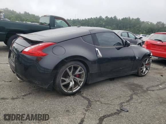 ✅ 2013 Nissan 370Z • VIN: JN1AZ4EH2DM384137 • Лот: 64605395. Опубликован ранее на Copart с пробегом 102 305 миль. Бесплатный доступ к архиву аукционных продаж из США и подробный отчёт об истории автомобиля на DreamBid. Изображение 3.