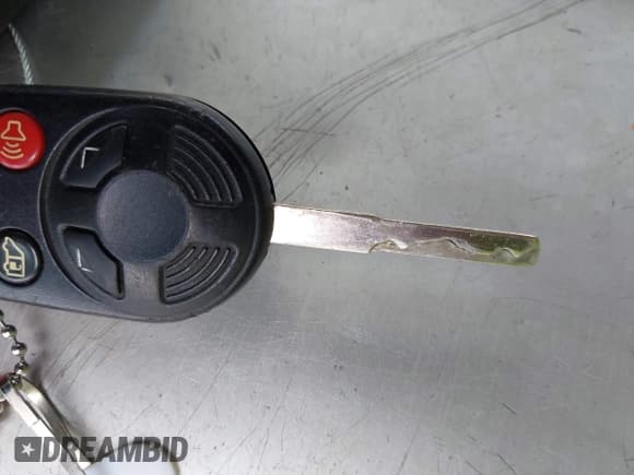 ✅ 2015 Ford Transit Connect XL • VIN: NM0GE9E72F1207581 • Лот: 43515708. Опубликован ранее на IAAI с пробегом 112 055 миль. Бесплатный доступ к архиву аукционных продаж из США и подробный отчёт об истории автомобиля на DreamBid. Изображение 11.