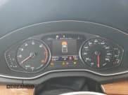 ✅ 2023 Audi Q5 Premium • VIN: WA1ABAFY2P2047377 • Lot: 80031095. Wystawiony na Copart z przebiegiem 42 431 mil. Bezpłatny archiwum sprzedaży aukcyjnych z USA i szczegółowy raport historii pojazdu na DreamBid. Zdjęcie 9.