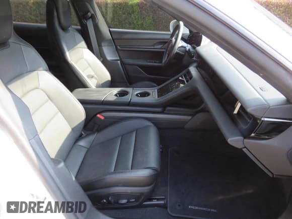 ✅ 2022 Porsche Taycan 4 • VIN: WP0BA2Y19NSA67581 • Лот: 73007654. Опубликован ранее на Copart с пробегом 6 775 миль. Бесплатный доступ к архиву аукционных продаж из США и подробный отчёт об истории автомобиля на DreamBid. Изображение 5.