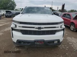 ✅ 2019 Chevrolet Silverado 1500 RST • VIN: 1GCUYEED5KZ239853 • Lot: 63123674. Wystawiony na Copart z przebiegiem 102 877 mil. Bezpłatny archiwum sprzedaży aukcyjnych z USA i szczegółowy raport historii pojazdu na DreamBid. Zdjęcie 5.