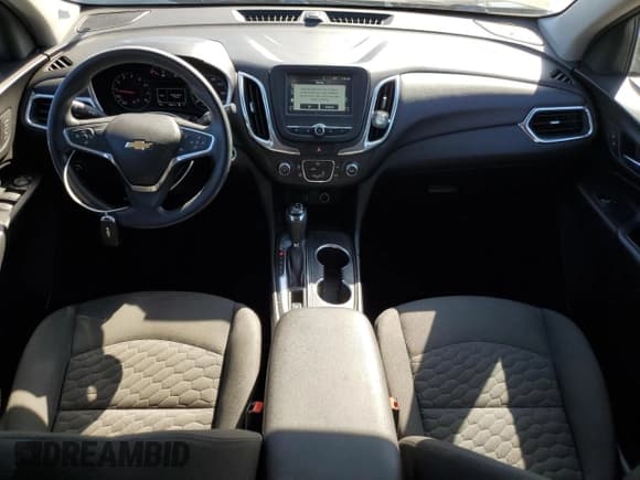 ✅ 2018 Chevrolet Equinox LT • VIN: 2GNAXJEV7J6250782 • Lot: 82661075. Wystawiony na Copart z przebiegiem 68 330 mil. Bezpłatny archiwum sprzedaży aukcyjnych z USA i szczegółowy raport historii pojazdu na DreamBid. Zdjęcie 8.