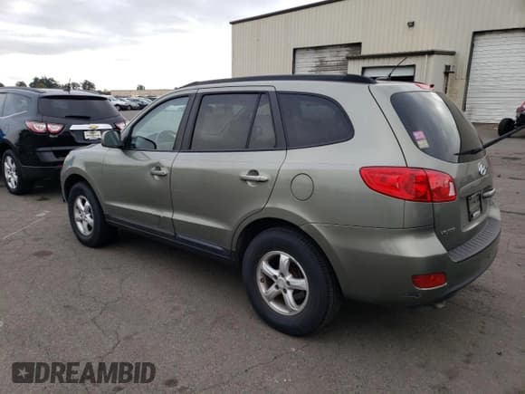 ✅ 2008 Hyundai Santa Fe GLS • VIN: 5NMSG13D98H214554 • Lot: 74641444. Listed on Copart with 200,347 mi. Free auction sales archive from the USA and detailed vehicle history report at DreamBid. Image 2.