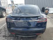 ✅ 2013 Tesla Model S • VIN: 5YJSA1DNXDFP06014 • Lot: 43763943. Wystawiony na IAAI z przebiegiem 161 183 mil. Bezpłatny archiwum sprzedaży aukcyjnych z USA i szczegółowy raport historii pojazdu na DreamBid. Zdjęcie 16.