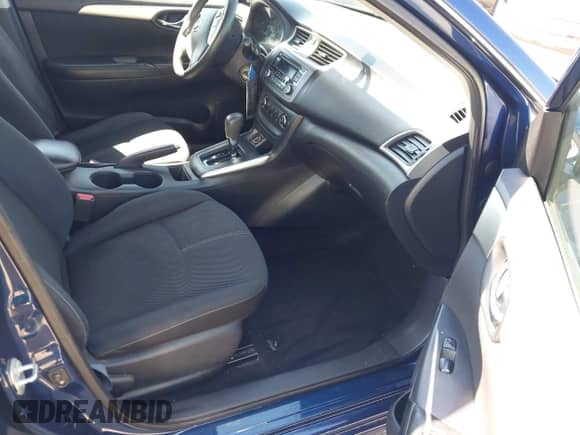 2017 Nissan Sentra SR с VIN 3N1AB7AP7HY211400, выставлен на аукционе IAAI как лот 43450342 с пробегом 197 853 миль миль и . История ставок и продаж доступна на DreamBid. Изображение 5.