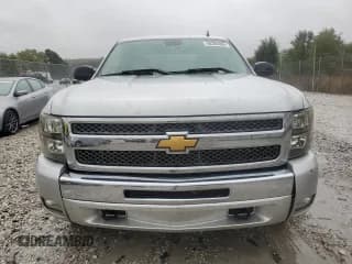 ✅ 2011 Chevrolet Silverado 1500 LT • VIN: 3GCPKSE32BG198120 • Lot: 90380995. Wystawiony na Copart z przebiegiem 200 971 mil. Bezpłatny archiwum sprzedaży aukcyjnych z USA i szczegółowy raport historii pojazdu na DreamBid. Zdjęcie 5.