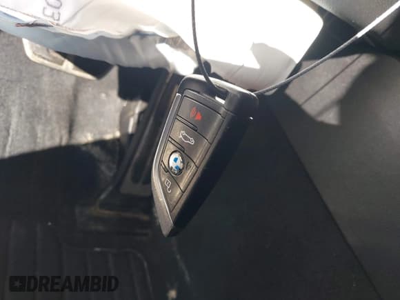 ✅ 2019 BMW X4 M40i • VIN: 5UXUJ5C52KLJ64160 • Лот: 43520512. Опубликован ранее на IAAI с пробегом 177 миль. Бесплатный доступ к архиву аукционных продаж из США и подробный отчёт об истории автомобиля на DreamBid. Изображение 11.