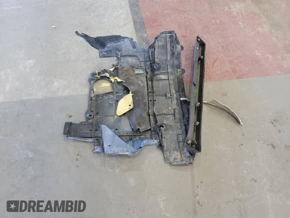 2018 Dodge Journey SXT с VIN 3C4PDCBG1JT505449, выставлен на аукционе Copart как лот 85292405 с пробегом 96 749 миль миль и Списание • Salvage title. История ставок и продаж доступна на DreamBid. Изображение 13.