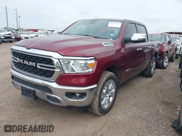 ✅ 2023 Ram 1500 Big Horn • VIN: 1C6SRFFT2PN702988 • Lot: 42113312. Wystawiony na IAAI z przebiegiem Nie podano. Bezpłatny archiwum sprzedaży aukcyjnych z USA i szczegółowy raport historii pojazdu na DreamBid. Zdjęcie 2.