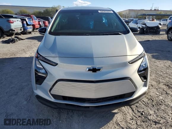 ✅ 2023 Chevrolet Bolt EV 2LT • VIN: 1G1FX6S03P4207449 • Lot: 84982855. Listed on Copart with 8,440 mi. Free auction sales archive from the USA and detailed vehicle history report at DreamBid. Image 5.