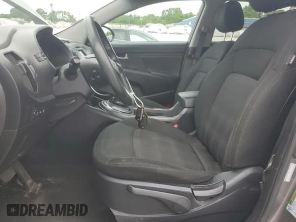 ✅ 2012 Kia Sportage LX • VIN: KNDPBCA21C7210564 • Lot: 62108995. Listed on Copart with 182,687 mi. Free auction sales archive from the USA and detailed vehicle history report at DreamBid. Image 7.