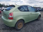 ✅ 2008 Hyundai Accent GS • VIN: KMHCN35C08U077129 • Лот: 56107605. Опубликован ранее на Copart с пробегом 118 841 миль. Бесплатный доступ к архиву аукционных продаж из США и подробный отчёт об истории автомобиля на DreamBid. Изображение 3.