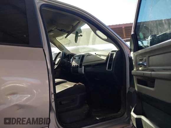 ✅ 2009 Dodge 1500 SLT • VIN: 1D3HB13P19S751161 • Lot: 43644657. Listed on IAAI with 249,789 mi. Free auction sales archive from the USA and detailed vehicle history report at DreamBid. Image 5.