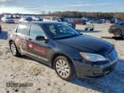 ✅ 2012 Chrysler 200 LX • VIN: 1C3CCBAB4CN145070 • Лот: 93036355. Опубликован ранее на Copart с пробегом 247 871 миль. Бесплатный доступ к архиву аукционных продаж из США и подробный отчёт об истории автомобиля на DreamBid. Изображение 4.