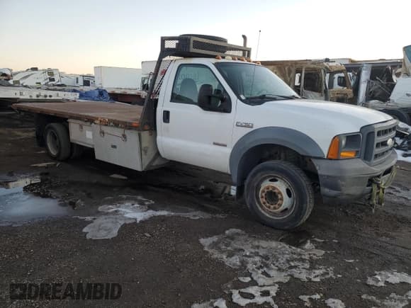 ✅ 2005 Ford F-450 • VIN: 1FDXF46P65ED12547 • Lot: 43158715. Listed on Copart with 230,920 mi. Free auction sales archive from the USA and detailed vehicle history report at DreamBid. Image 4.