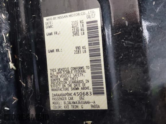 ✅ 2017 Nissan Maxima SV • VIN: 1N4AA6AP0HC450683 • Lot: 42101171. Wystawiony na IAAI z przebiegiem 105 894 mil. Bezpłatny archiwum sprzedaży aukcyjnych z USA i szczegółowy raport historii pojazdu na DreamBid. Zdjęcie 9.