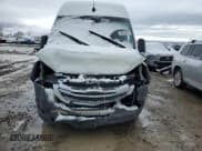 ✅ 2020 Freightliner Sprinter • VIN: W2Y5ECHY1LT039085 • Lot: 49154725. Wystawiony na Copart z przebiegiem Nie podano. Bezpłatny archiwum sprzedaży aukcyjnych z USA i szczegółowy raport historii pojazdu na DreamBid. Zdjęcie 5.