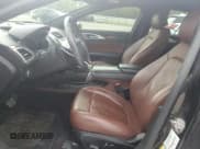 ✅ 2019 Lincoln MKZ Reserve II • VIN: 3LN6L5E94KR629636 • Lot: 90995675. Wystawiony na Copart z przebiegiem 69 338 mil. Bezpłatny archiwum sprzedaży aukcyjnych z USA i szczegółowy raport historii pojazdu na DreamBid. Zdjęcie 7.