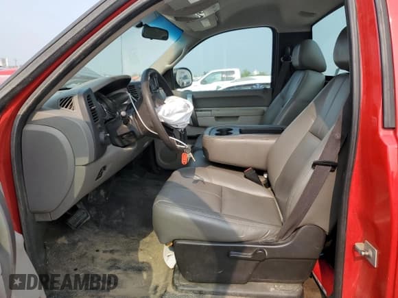 ✅ 2011 Chevrolet Silverado 2500HD Work Truck • VIN: 1GC0CVCG6BF256544 • Лот: 67226295. Опубликован ранее на Copart с пробегом 197 149 миль. Бесплатный доступ к архиву аукционных продаж из США и подробный отчёт об истории автомобиля на DreamBid. Изображение 7.