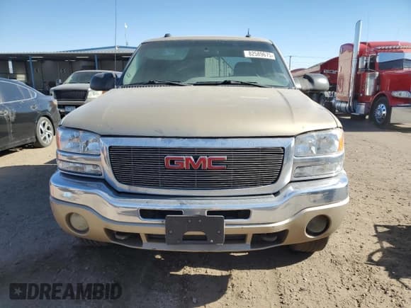 ✅ 2004 GMC Sierra 2500 SLE • VIN: 1GTGK23U94F124449 • Lot: 82589675. Wystawiony na Copart z przebiegiem 168 499 mil. Bezpłatny archiwum sprzedaży aukcyjnych z USA i szczegółowy raport historii pojazdu na DreamBid. Zdjęcie 5.
