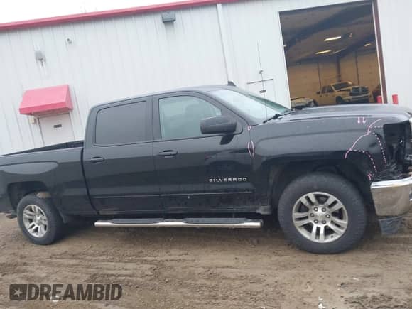 ✅ 2015 Chevrolet Silverado 1500 LT • VIN: 3GCUKREC5FG255864 • Лот: 43304106. Опубликован ранее на IAAI с пробегом 304 775 миль. Бесплатный доступ к архиву аукционных продаж из США и подробный отчёт об истории автомобиля на DreamBid. Изображение 13.
