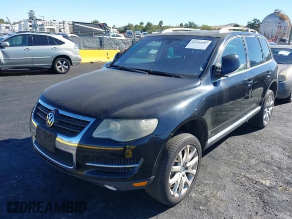 ✅ 2008 Volkswagen Touareg V6 • VIN: WVGBE77L78D078715 • Lot: 43550387. Listed on IAAI with 99,235 mi. Free auction sales archive from the USA and detailed vehicle history report at DreamBid. Image 6.